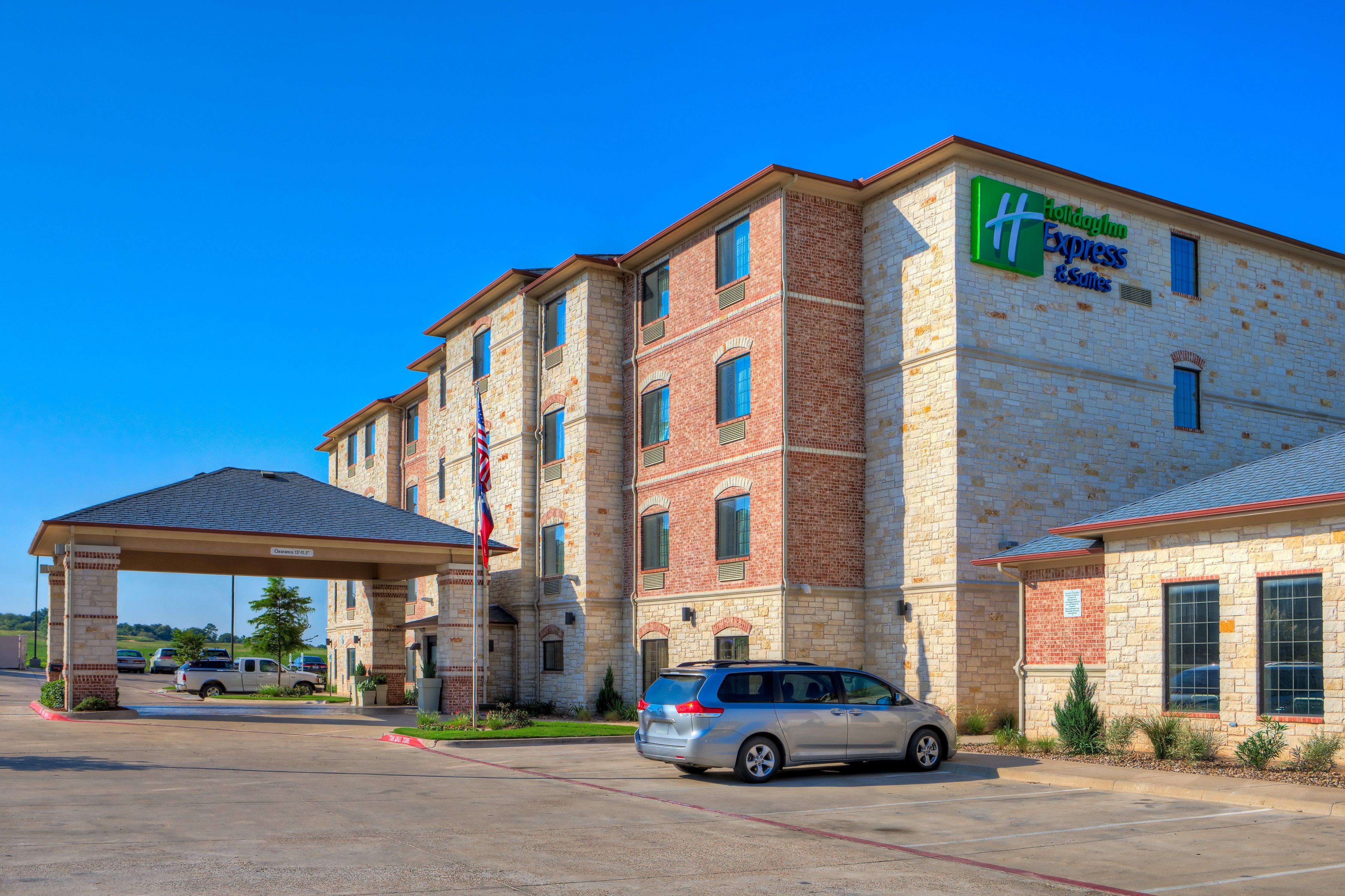 Holiday Inn Express And Suites Granbury By Ihg Eksteriør bilde